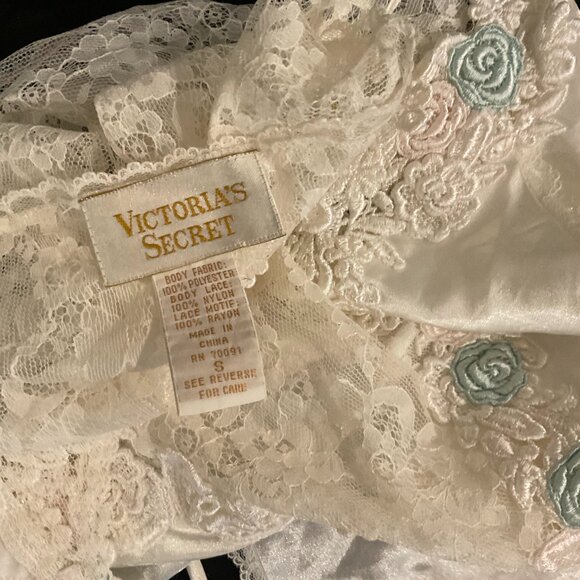 vintage Victoria's Secret Satin Lace Teddy Bodysuit Floral lingerie Size S White - Picture 5 of 6